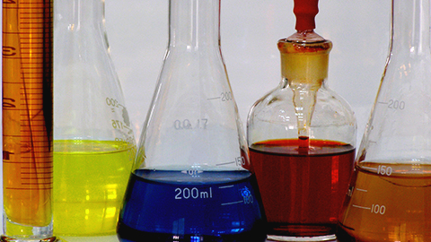 公司產(chǎn)品結(jié)構(gòu)變革，從常規(guī)化轉(zhuǎn)化為定制化，開啟公司研發(fā)新紀元